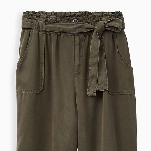🆕 Torrid Olive Green Tencel Utility Pant 24 - Picture 4 of 9